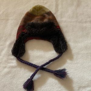 Mukluk beanie. Assorted earthy colors. OS